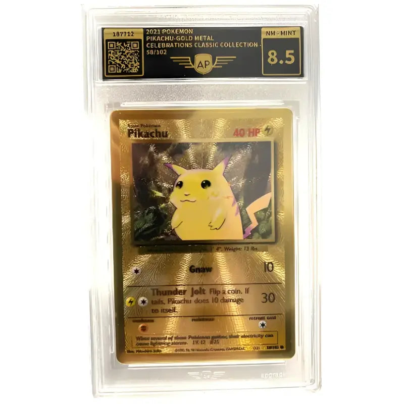 Goldene Pokemon Karte Pikachu Gold Metall 58/102 ENGLISCH - TradingToys.de 1