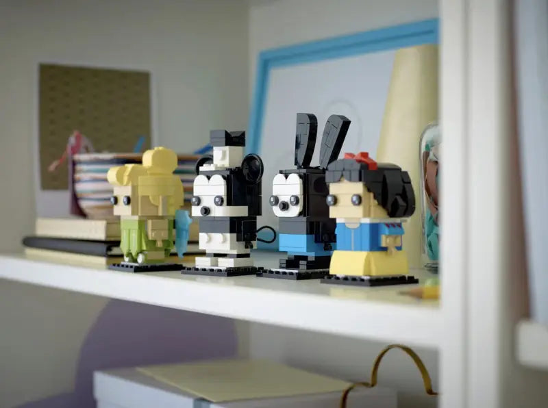LEGO BrickHeadz Disney 100th Celebration Mickey Mouse - 4