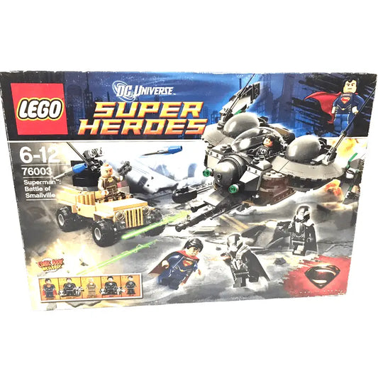LEGO DC Universe Super Heroes Superman 76003 Smallville - 1