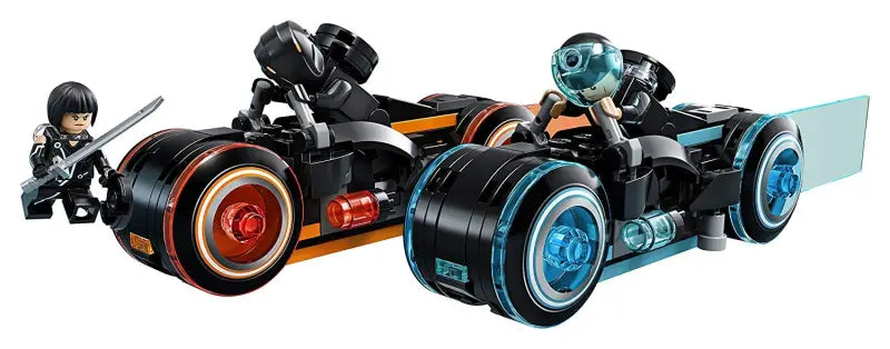LEGO Ideas 21314 TRON Legacy kaufen – Light Cycles & Minifiguren - 3