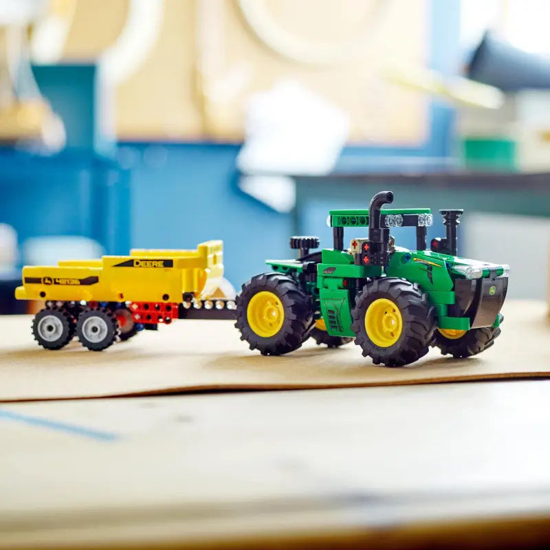 LEGO Technic 42136 John Deere 9620R 4WD Traktor kaufen | TradingToys - 5